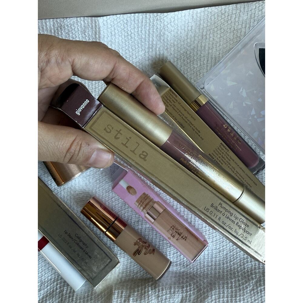 Assorted Makeup Lot Bundle - Picture 13 of 16